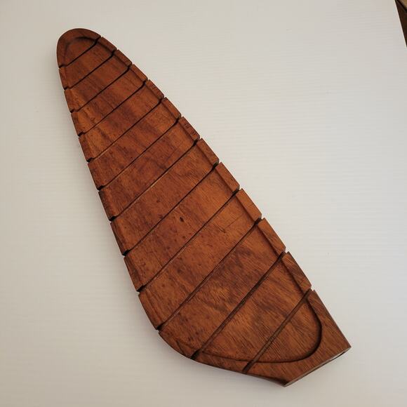 Sant Anooka Wooden cutting board with serrated Bergman Solingen bread knife - Picture 15 of 15